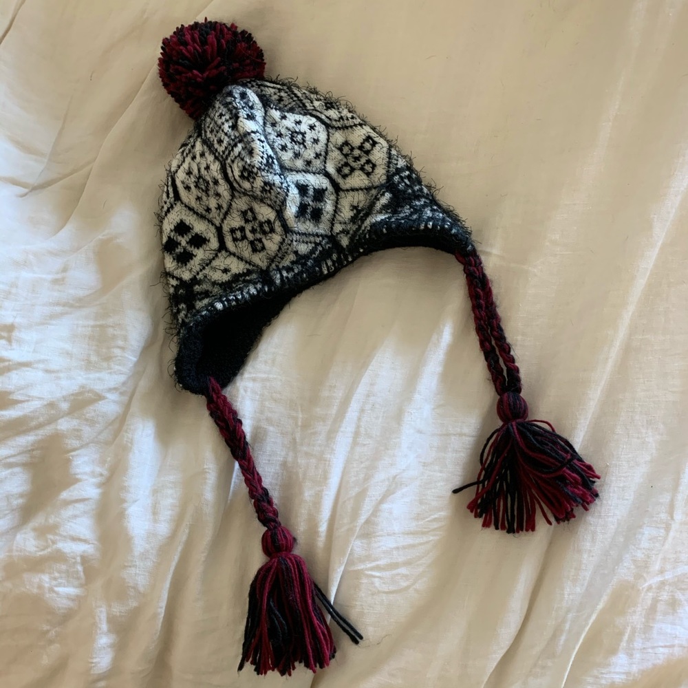 Fuzzy Earflapper Knit Winter Hat OS